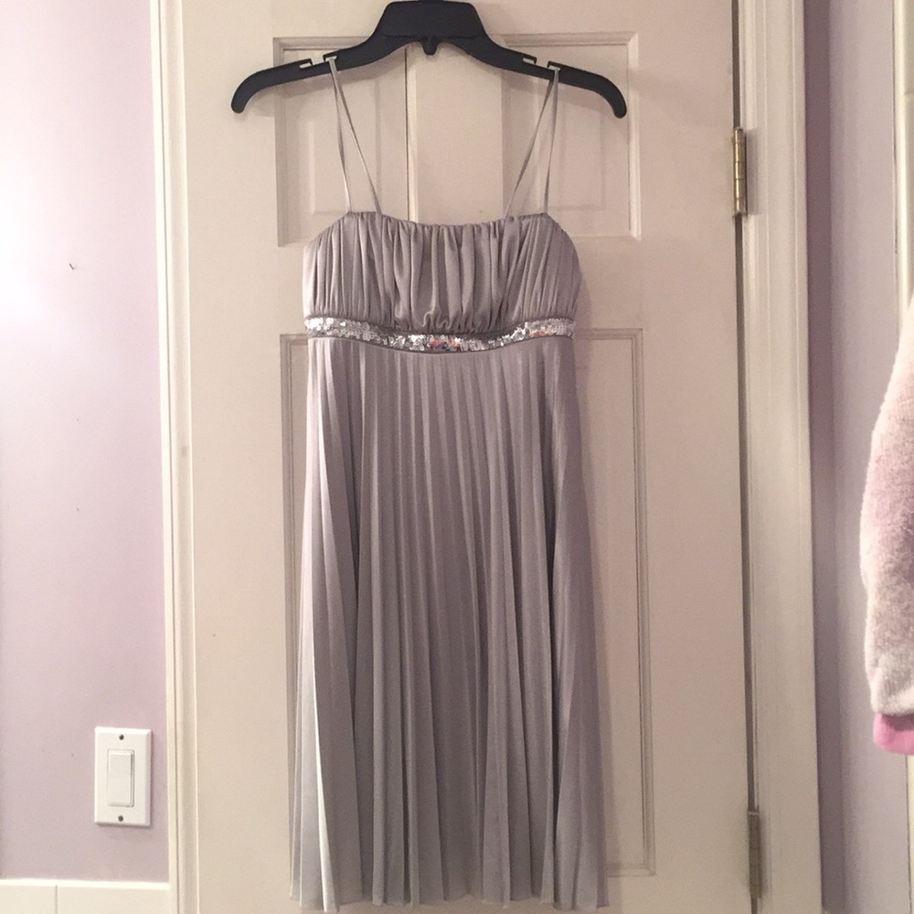 Beautiful pleated silver dress with sequence